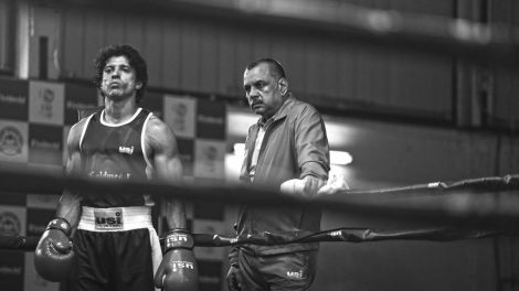 फरहान अख्तर जयपुर में लेकर आये हैं ‘तूफान’