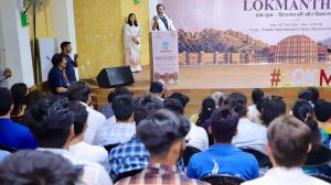 Col. Rajyavardhan Rathore sharing his thoughts on discipline and teamwork at the national youth conclave.