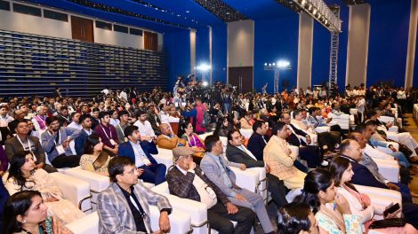 Col. Rajyavardhan Rathore at Jhotwara Employment Fair with youth and company representatives