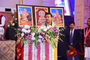 Rajyavardhan Rathore inaugurating the exhibition showcasing 12 years of the Modi government's achievements in Jaipur.